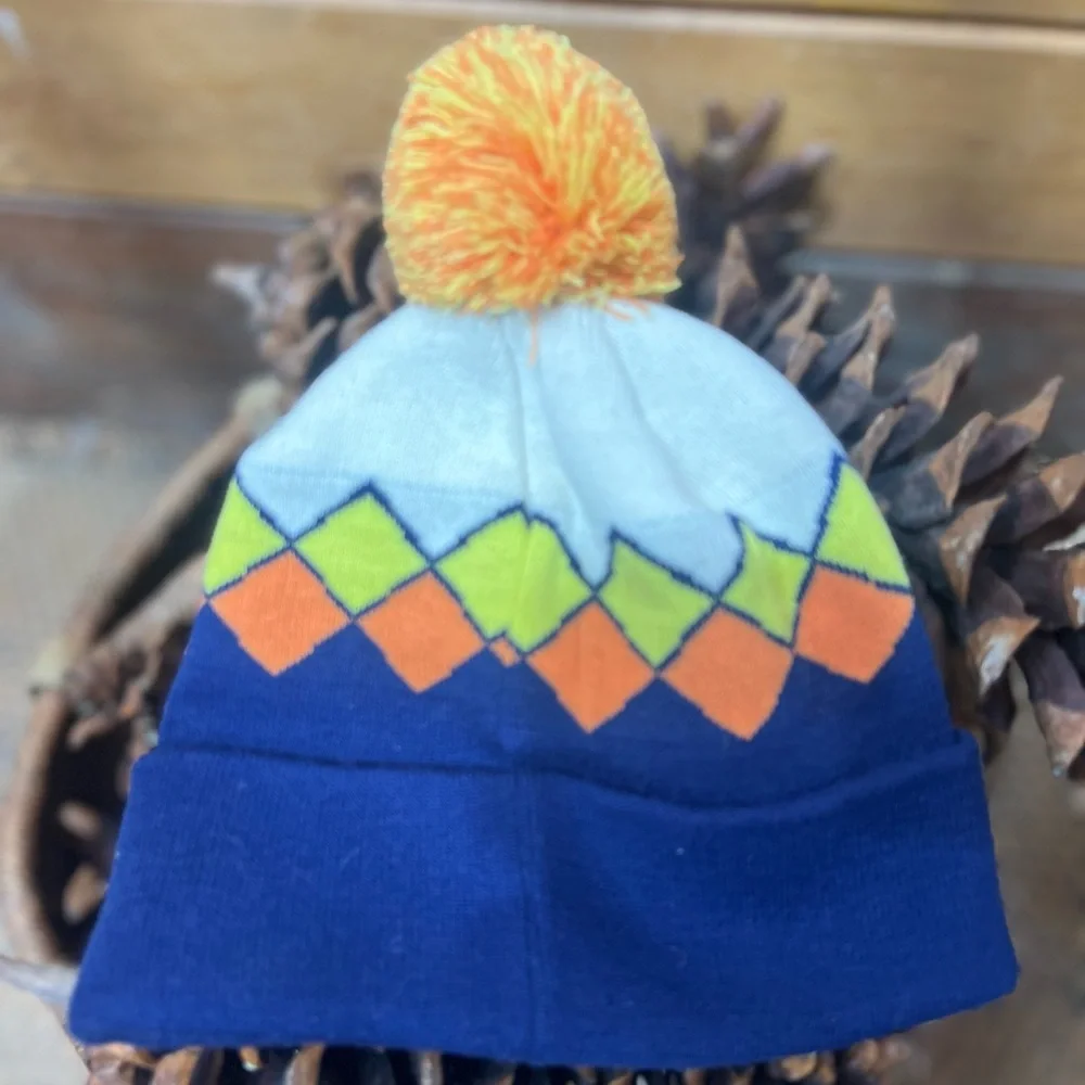 Vintage Tacoma Stars Pom Pom Cuffed Beanie Hat – Retro 1980 - 1990s PNW Soccer